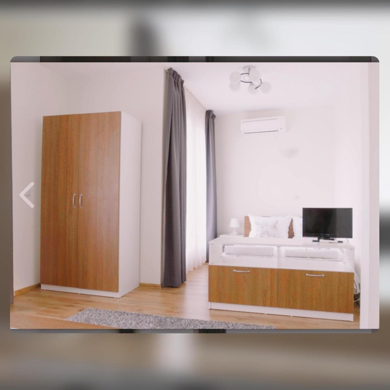 Хотел Perla Strelča Exteriér fotografie